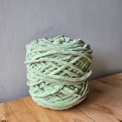 Amity Chunky - Lana Chenille Premium - Hilo Peluche Amigurumi