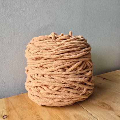 Amity Chunky - Lana Chenille Premium - Hilo Peluche Amigurumi