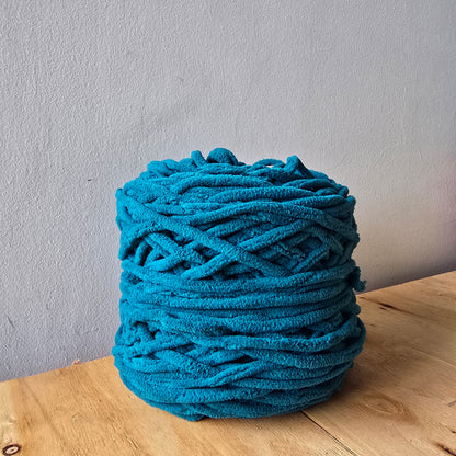 Amity Chunky - Lana Chenille Premium - Hilo Peluche Amigurumi