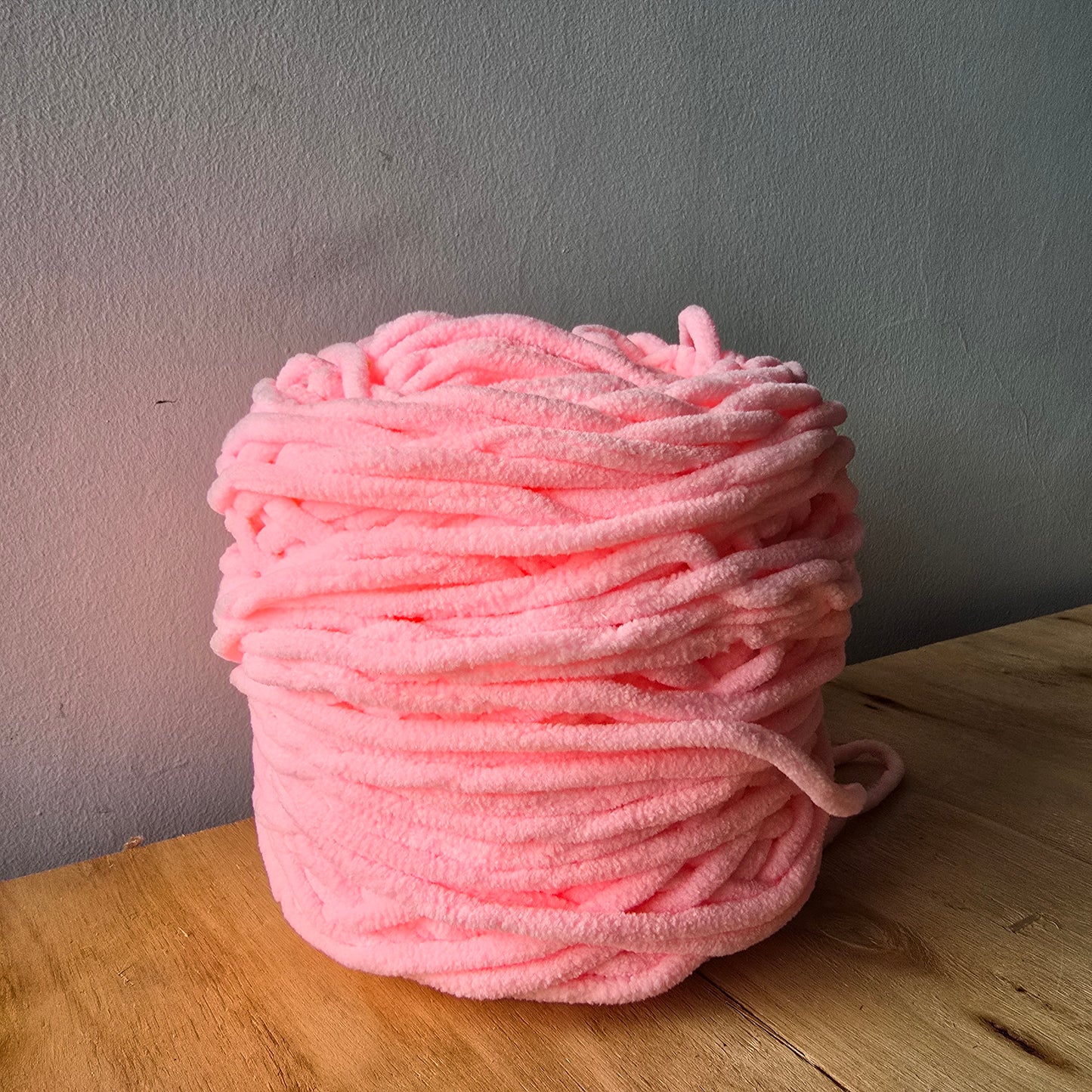 Amity Chunky - Lana Chenille Premium - Hilo Peluche Amigurumi