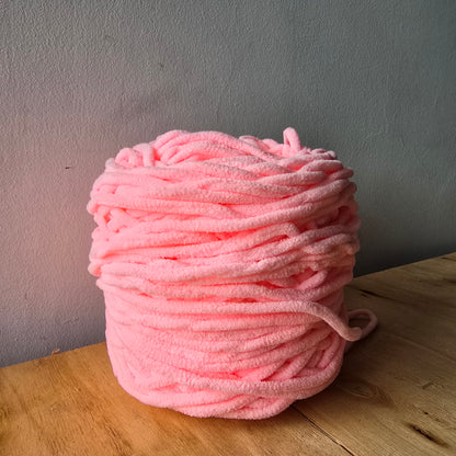 Amity Chunky - Lana Chenille Premium - Hilo Peluche Amigurumi