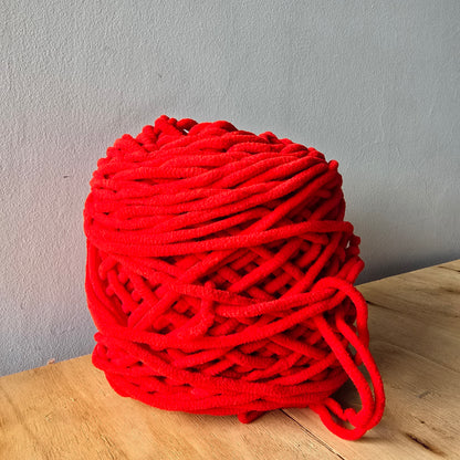 Amity Chunky - Lana Chenille Premium - Hilo Peluche Amigurumi
