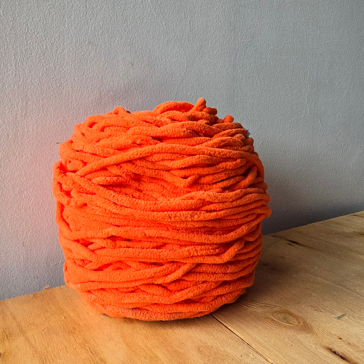 Amity Chunky - Lana Chenille Premium - Hilo Peluche Amigurumi