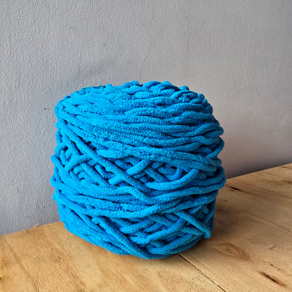 Amity Chunky - Lana Chenille Premium - Hilo Peluche Amigurumi