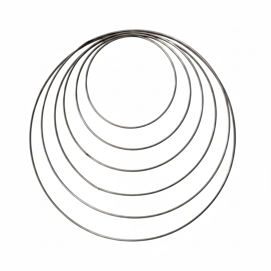Aros de macramé fondo blanco